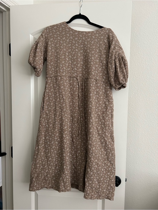 Dresses & Skirts - Ada Faye Puff-Sleeve Midi Dress
